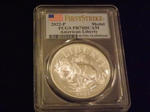 2022-P アメリカ自由勲章 PCGS PR 70