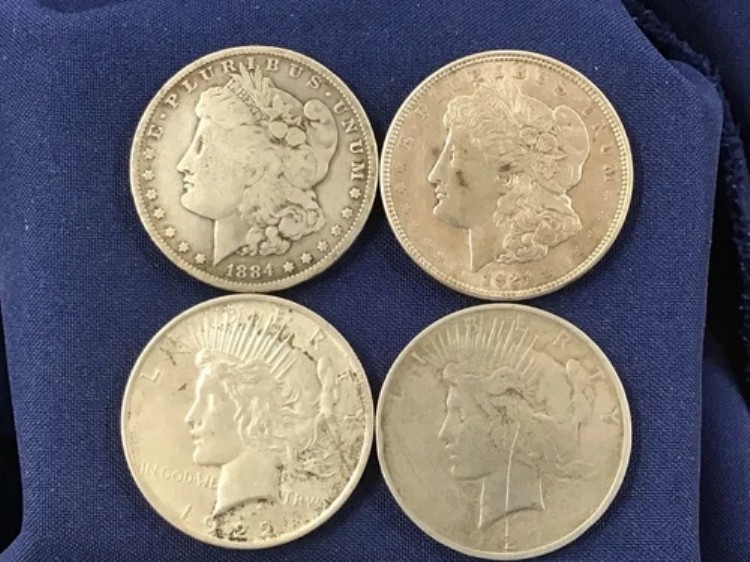 1884-1927年 モーガン&ピース シルバーダラー 4種類のコインセット B0865|WORLD RESOURCE【KING店】
