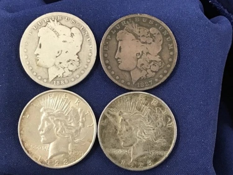 1887-1926年 モーガン＆ピース シルバーダラー 4種類のコインセット B0871｜WORLD RESOURCE【KING店】
