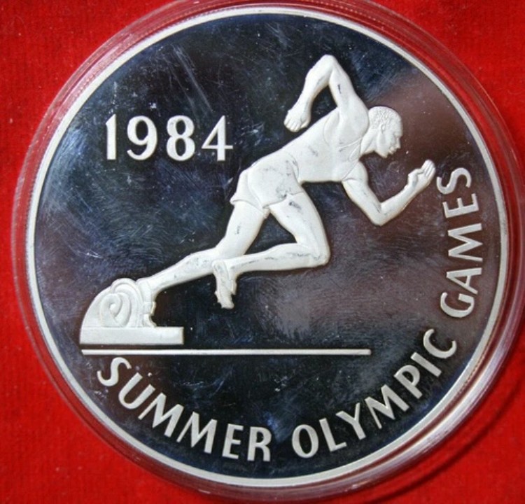 カリブ海 ジャマイカ 25ドル 1984年 銀貨 4オンス以上 KM#116 PPプルーフ #F5067｜WORLD RESOURCE【KING店】 118,800円