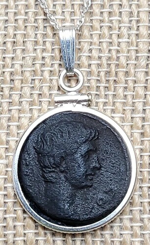 ローマ皇帝ティベリウスの真正古代コインペンダント シルバーネックレス（鑑定書付き）｜WORLD RESOURCE【KING店】