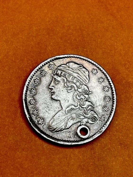1834年製 キャップドバスト シルバークォーター 25セント 「O Over F」 穴あき ~ DDO ~ ハイグレード｜WORLD RESOURCE【KING店】