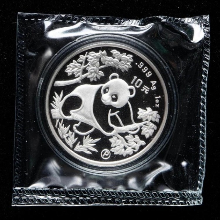 楽天市場】中華人民共和国 10元 パンダ銀貨（2003年）1OZ ケース入り