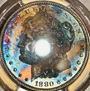 1880年 S モーガン銀貨 PCGS MS64 ブルーベリーモンスタートーン 動画を見る