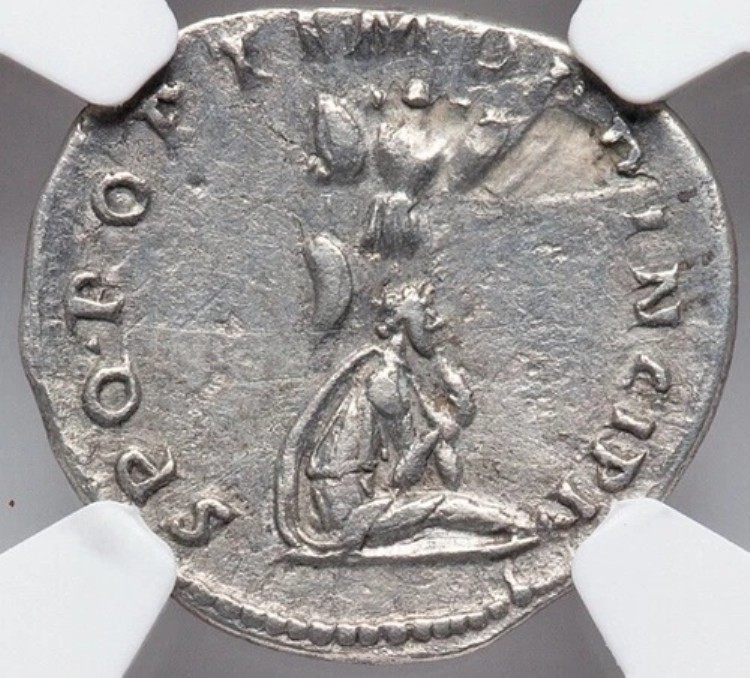 トラヤヌス帝 98-117 年、ローマ帝国 AR デナリウス シルバー NGC VF、希少な種類!