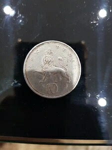 エリザベス2世女王の銀貨