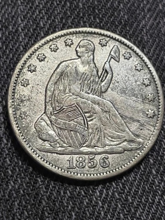 1856年 S 着席型自由の女神ハーフドル - サンフランシスコ、VF/XF 詳細