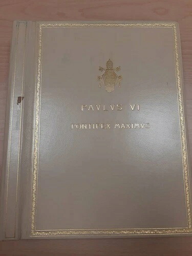パオロ6世の銀と銅のメダルの束（フォルダー付き）写真をご覧ください
