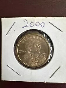 2000 P サカガウィア 1ドル硬貨 米国リバティ ゴールドカラー 未流通