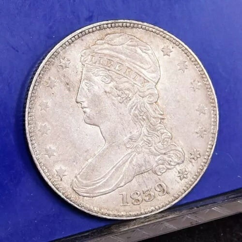 1839年製 胸像ハーフダラー - Ch AU 詳細、クリーニング済み (#54096-H)