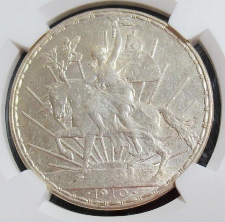メキシコ: 1910 シルバー カバリート ペソ KM-453 NGC AU-58。
