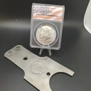 ダニエル・カー 1963年 ケネディ・コンセプト・ダラー ANACS MS70 & ムーンライト・マウント・フィーダー・フィンガー
