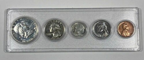 1950年米国造幣局発行プルーフセット。プラスチック製キャピタルホルダー入りの粗悪品。
