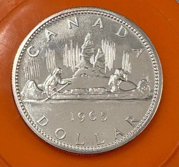 楽天市場】カナダ 6枚貨幣セット (内銀貨5枚) 未使用 エリザベス女王