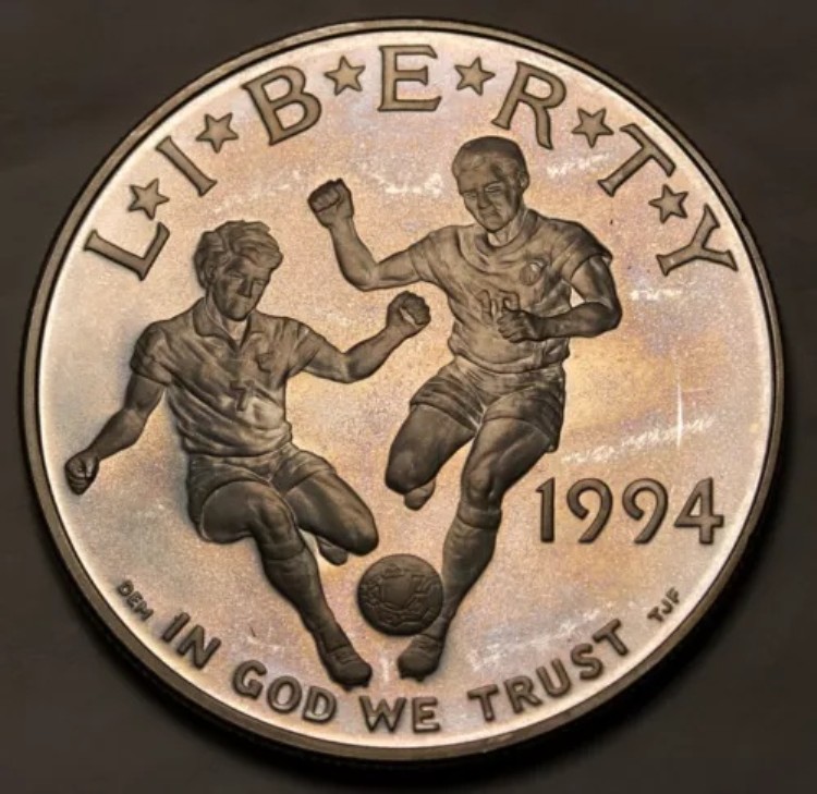 楽天市場】2002 FIFAワールドカップ記念貨幣発行記念メダル（純銀製