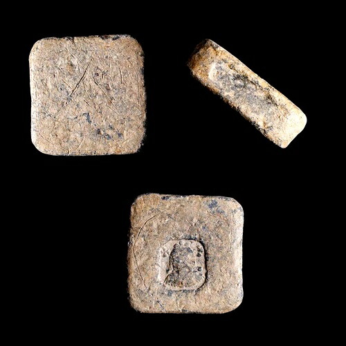 非常に希少な古代ローマ・ビザンチン鉛重りの四角い刻印入り胸像 58.33グラム wCOA｜WORLD RESOURCE【KING店】
