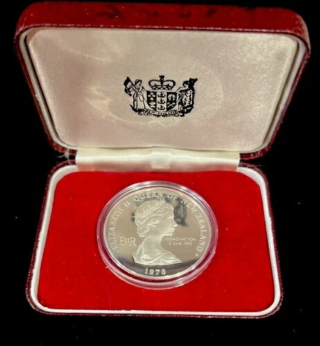 楽天市場】1987年カナダ女王エリザベス2世記念1ドル銀貨 / プルーフ