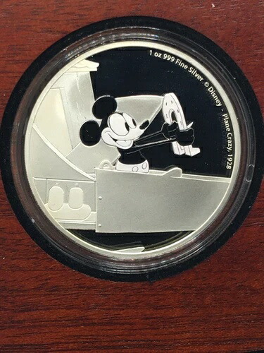 楽天市場】即納・追跡可 2019 ニウエ ディズニー：クリスマスのお祝い