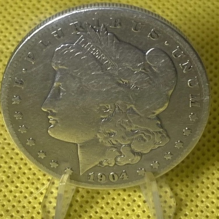 1904年 S モーガン銀貨 - より良い日付 - 希少