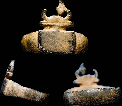 非常に珍しい白鳥の形をしたローマの鍵型キーホルダー。認定アンティークwCOA付き。｜WORLD RESOURCE【KING店】