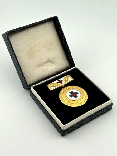 楽天市場】アメリカ陸軍 勲章 殊勲十字章 - フルサイズ【酸化仕上