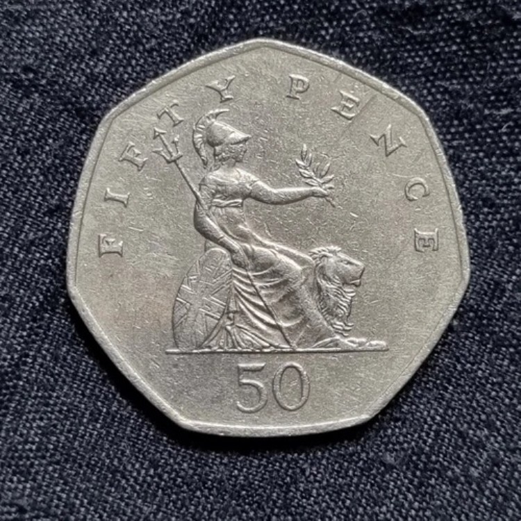 極めて希少な 50 ペンス硬貨、1997 年エリザベス女王の 2 枚目の肖像画。｜WORLD RESOURCE【KING店】