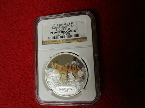 2011年ツバルS 1ドル タスマニアンタイガー カラーライズ NGC PF 69 ウルトラカメオ