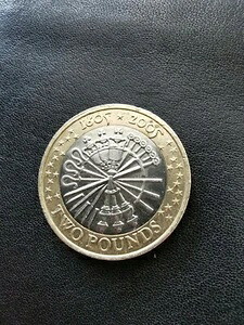 2ポンド硬貨 ガイ・フォークス 1605-2005 スペルミスあり Pemember Pemember