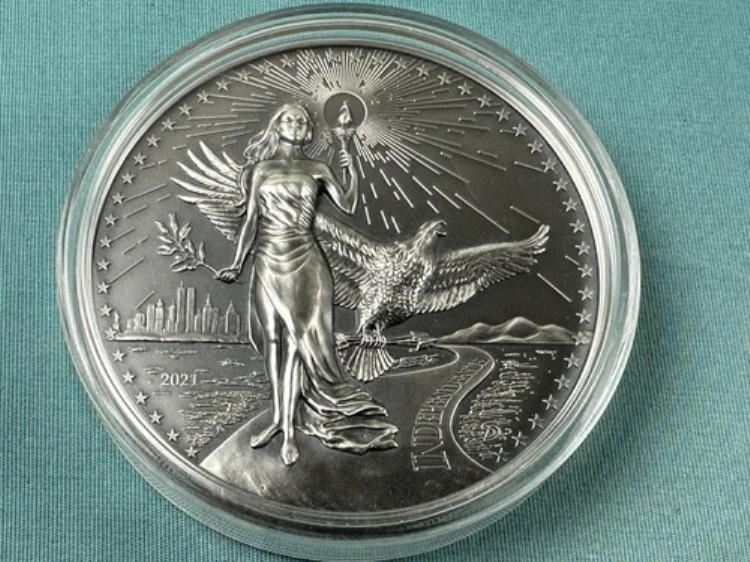 希少な10オンス銀貨「アメリカン・バーチューズ：独立記念」超高浮き彫りアンティークコイン 201,850円