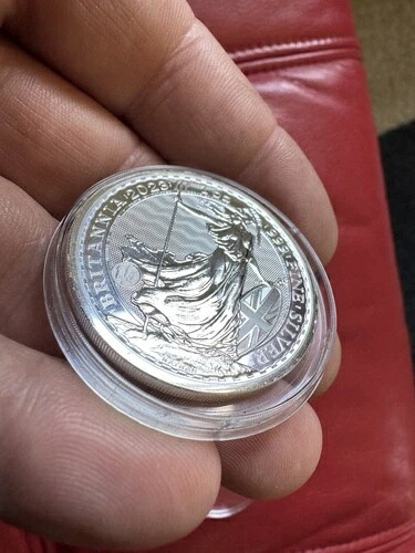 楽天市場】イギリス 2023年 5ポンド銀貨 チャールズ3世戴冠式 NGC PF70