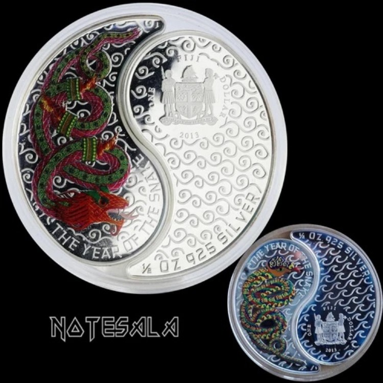 フィジー セット 2X1ドル 2013年 サナケ年 シルバーコイン2枚+COA+箱