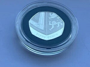 Simply-Coins~ 2010 シルバー プルーフ シールド フィフティ 50ペンス｜WORLD RESOURCE【KING店】