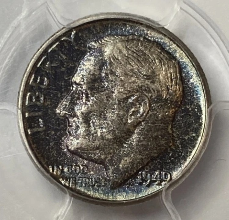 1949年 - ルーズベルト銀貨 - カラー！PCGS MS65 - 実物大コイン画像