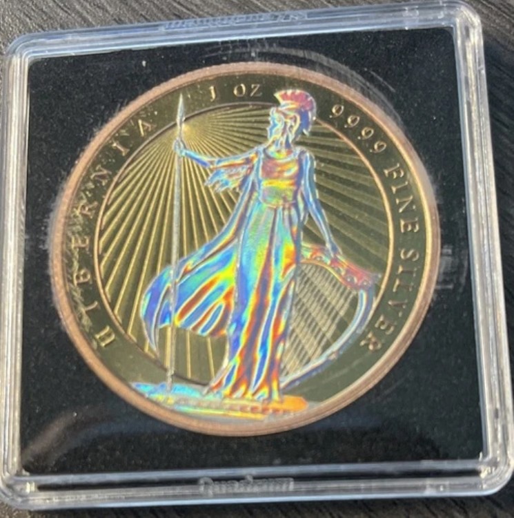 2023年 ニウエ ヒベルニア ホログラフィック 24金 金メッキ 1オンス 銀貨 90/100 .9999 AG