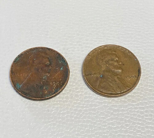 1944年と1945年の希少な小麦ペニー（未鋳造）