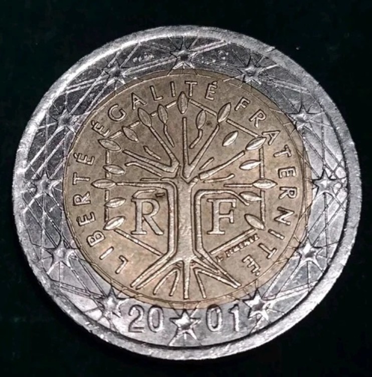 2001年フランス2ユーロ硬貨（中心ずれ/印刷ミスあり）。非常に希少。
