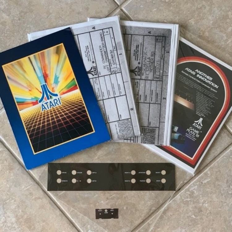 超レア?ATARI 2700 RC VCS コンソールスイッチパネルラベルと回路図とドキュメント|WORLD RESOURCE【KING店】