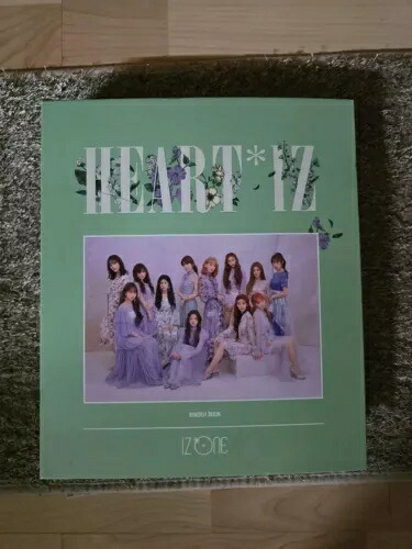 IZ*ONE キム・チェウォン フルコームバインダー グッズ ライトスティック レアアルバム ジョジャボン｜WORLD RESOURCE【KING店】 743,160円