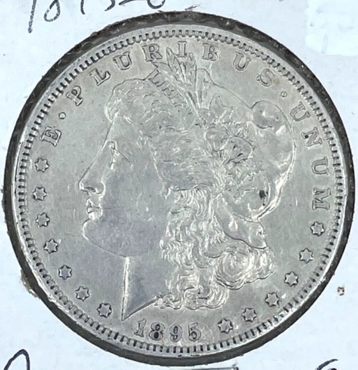 1895-O モルガン銀貨、高品位