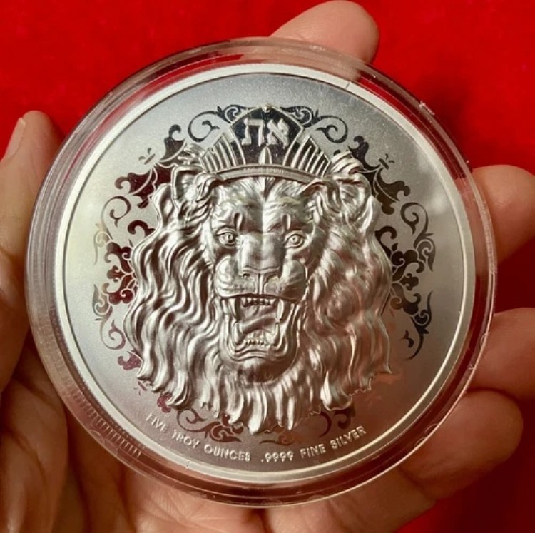2023年 咆哮するライオン 5オンス 銀貨 - 神は霊なり ~ クリスチャン・イエス BB｜WORLD RESOURCE【KING店】