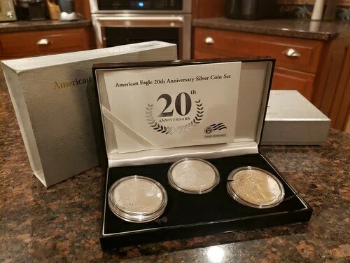 2006年 シルバー アメリカンイーグル 20周年記念 3枚セット 箱・保証書付き 美品｜WORLD RESOURCE【KING店】 116,050円