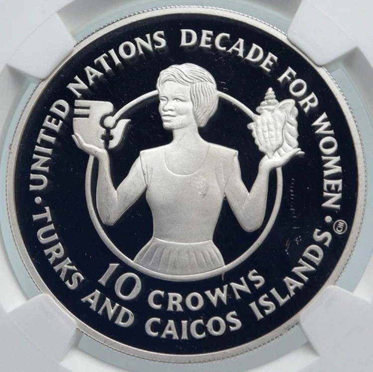 1985年 タークス・カイコス諸島 女性のための10年 国連プルーフ銀貨 10クラウン NGC i85238|WORLD RESOURCE【KING店】