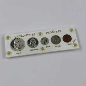 （1）1953年アメリカ合衆国銀貨プルーフセット（大文字のプラスチックホルダー入り）