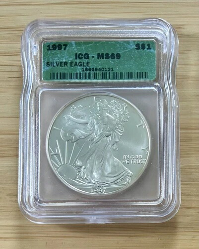 1997年 シルバー アメリカンイーグル 1ドル 未使用 - ICG - .999 1オンス 48,180円