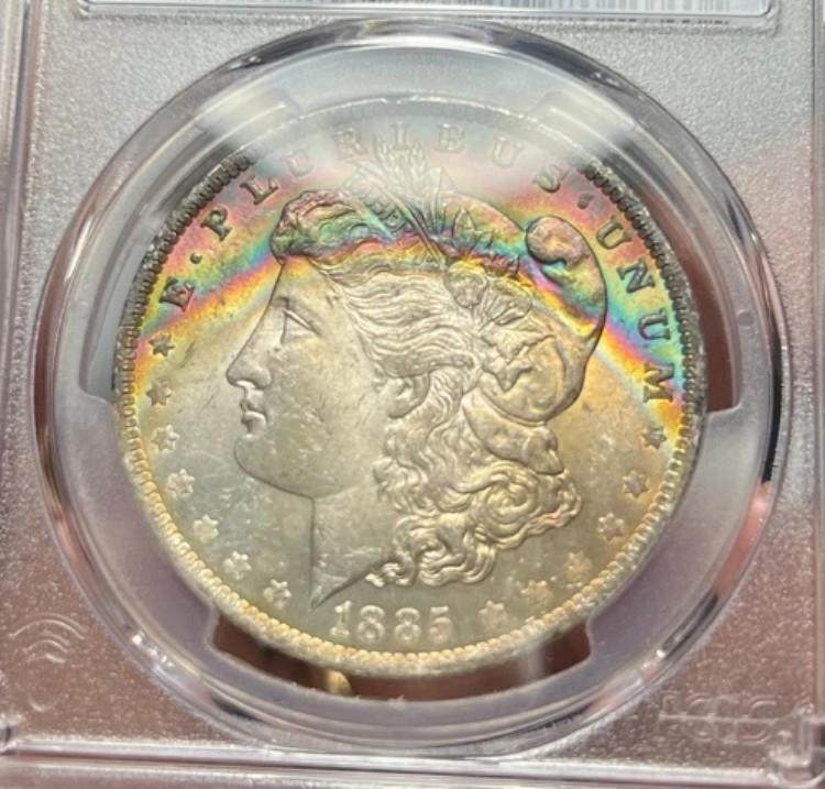 1885-O $1 MS64 トーン モルガン ダラー - PCGS ゴールド シールド - 美しいレインボー トーン