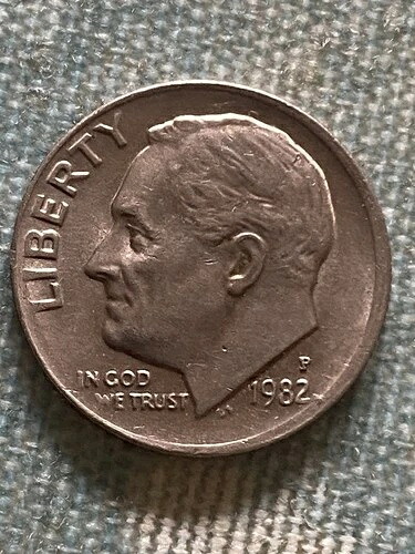 モエダ 10 センタボス 1982 EUA ルーズベルト大統領は、サリンハドと循環を評価しました