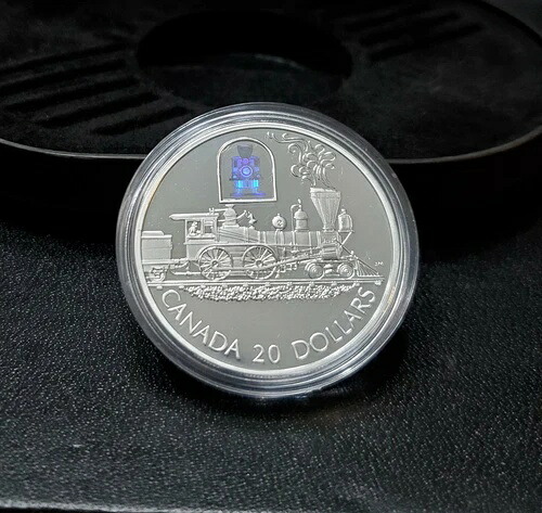 希少限定発行2000枚の交通ホログラム付きトロント列車1オンス銀貨 74,415円