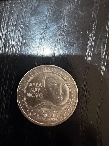 2022年 P 非常に良い状態 アンナ・メイ・ウォン イン・コッド・ウィー・トラスト 400,400円