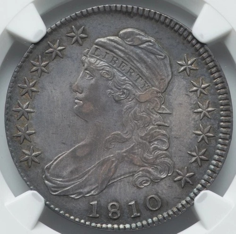 キャップドバストハーフダラー 1810 NGC AU58! O-102。非常に良好なPQコイン。素晴らしい色調。