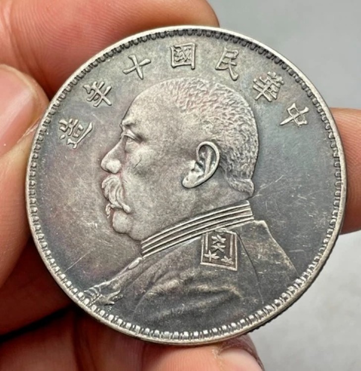 真贋鑑定済 最高鑑定 2022年製 孔雀明王 純金メッキ銅メダル 45mm60g 真贋鑑定済 最高鑑定 2022年製 孔雀明王 純金メッキ銅メダル 45mm60g